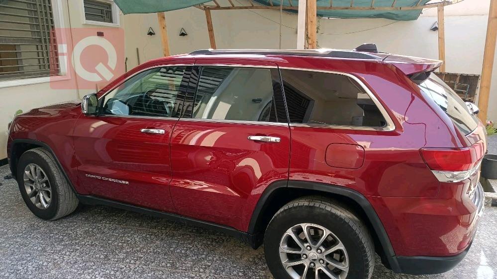 جيب جراند شيروكي